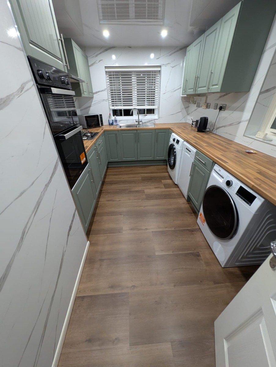 Kitchen Fitter: Image 4